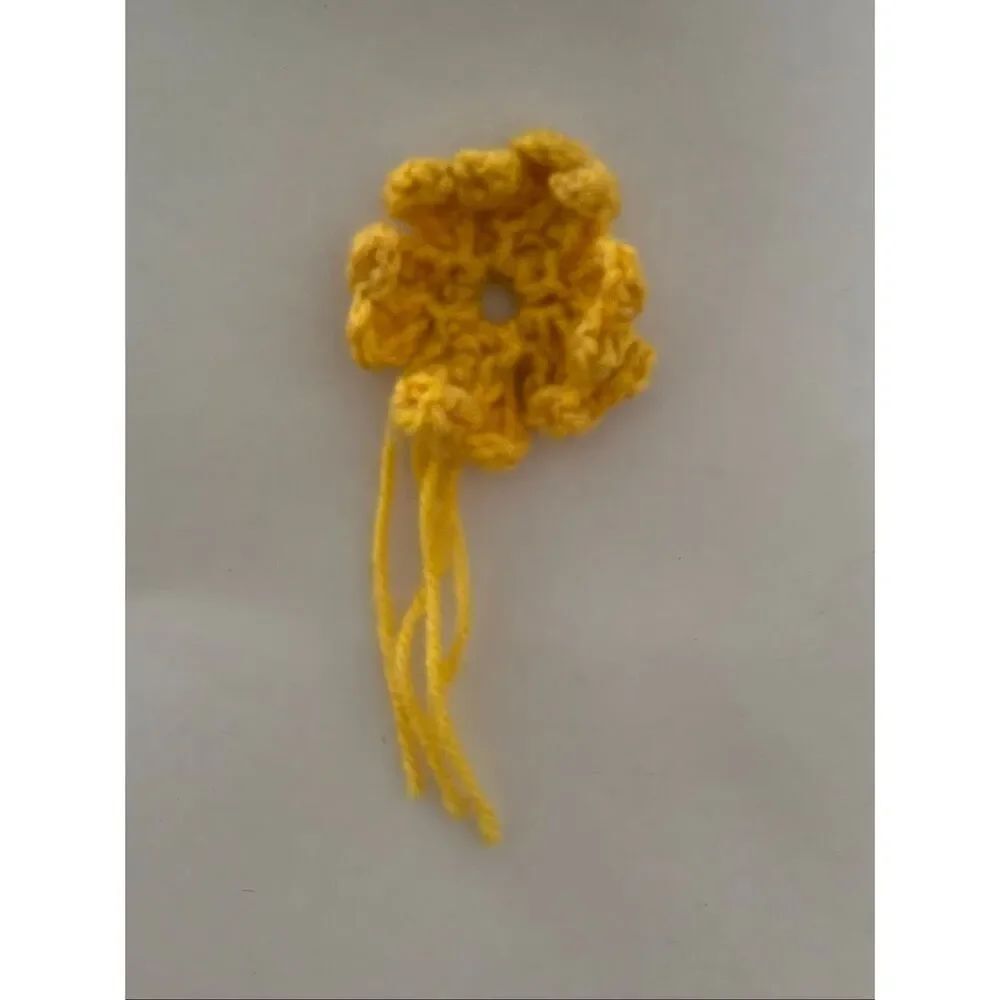 Artisan Shirt Button Cover Accessory | Removable Crochet Floral Statement New - Picture 2 of 3